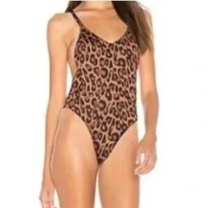 KENDALL & KYLE 1PC Leopard Bathing suit Size M